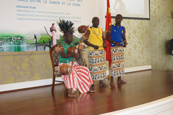 Danse traditionnelle du gabon